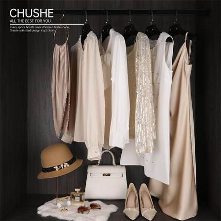 样板间衣帽间服饰衣服丝巾现代简约帽子帽架包包软装饰品套装