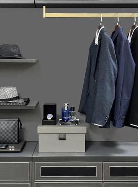 北欧风样板间衣柜软装道具饰品蓝色男士衣帽间衣服样板房装饰摆件