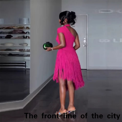 RetroPrintHolidayStraplessDres