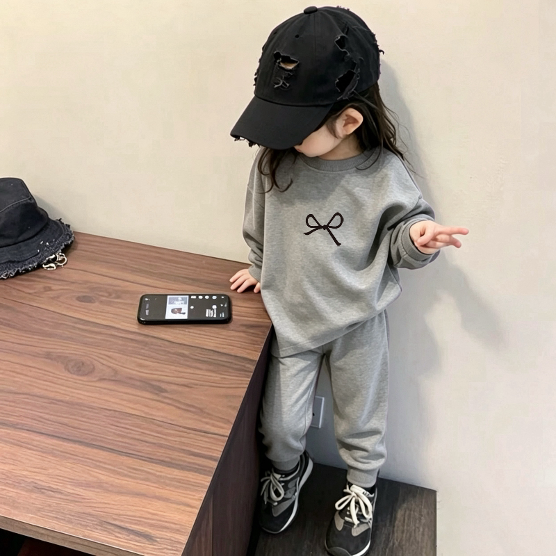 女童长袖套装春秋季新款印花圆领百搭薄款上衣宝宝洋气休闲长裤潮