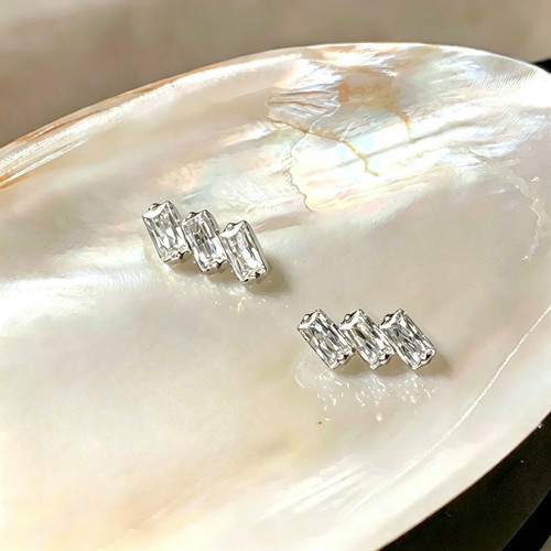 F136钛合金插针大款三方糖耳钉