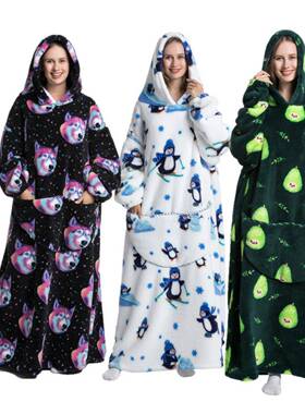 Blankets, warm clothing, hooded cartoon pajamas, warm pullo