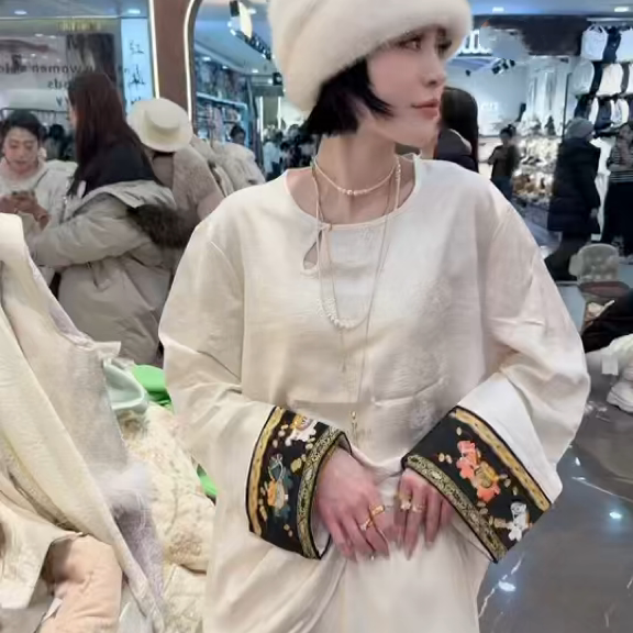 新中式国风圆领刺绣上衣+休闲裤