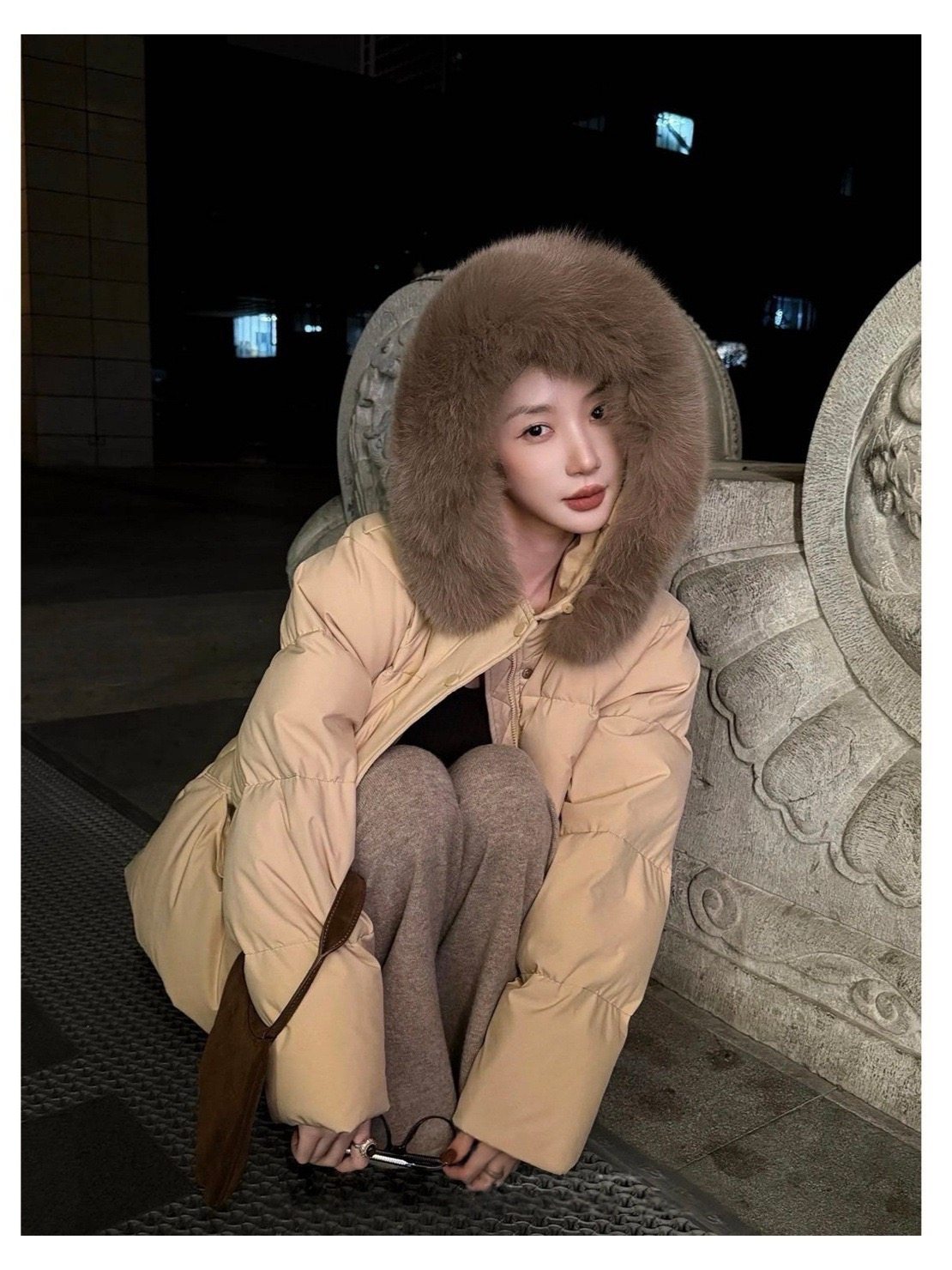 u m由米香榭颂冬季新款90白鸭绒羽绒服女狐狸毛连帽百搭短款外套,女装/女士精品,羽绒服,淘宝优惠券,粉丝福利购,淘宝优惠卷