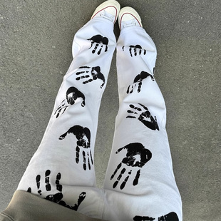 白色手掌满印微喇牛仔裤潮牌痞帅炸街裤子hiphop美式高街直筒长裤