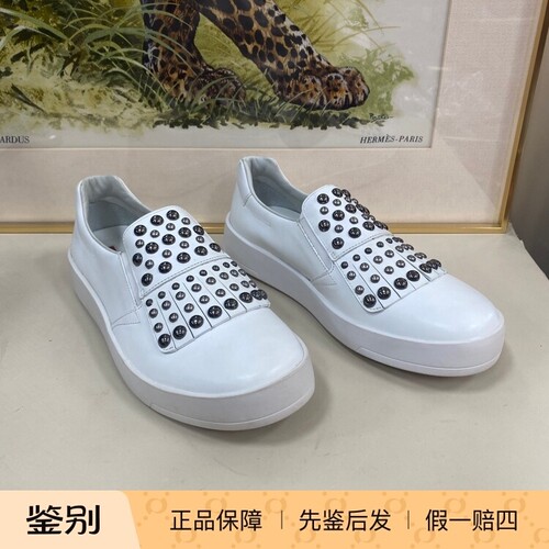 普拉达铆钉鞋休闲鞋40.5码