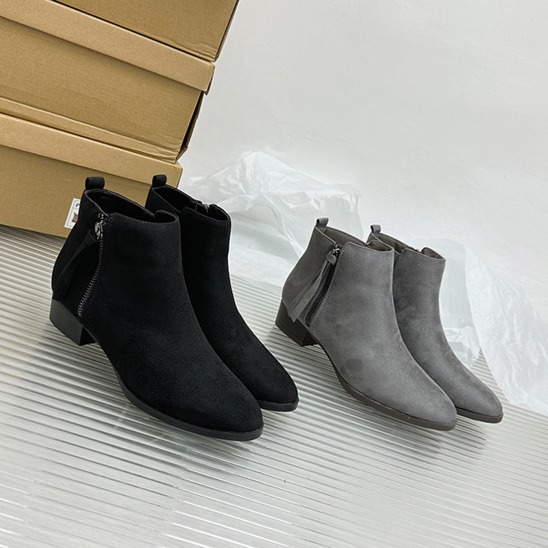 侧拉链圆头平底短靴黑色百搭女靴