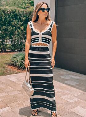 Knitted Vest Skirt Set 波西米亚度假风条纹背心半身裙针织套装