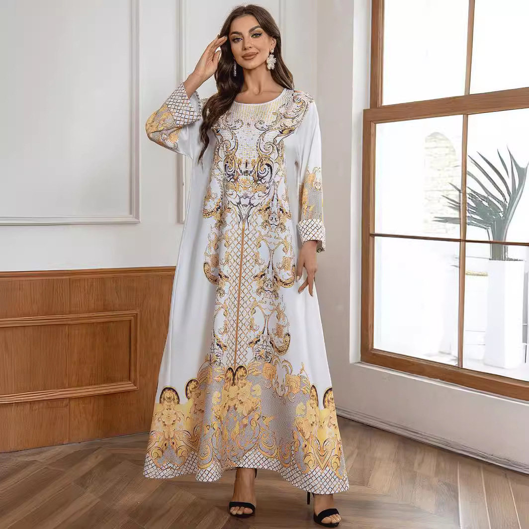 服装休闲印花钉珠烫钻连衣裙旅游长袍 dress robe