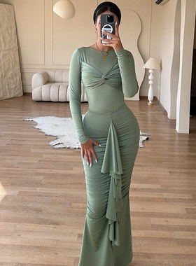 Pleated long dress 欧美风纯色圆领长袖修身缩皱包臀长款连衣裙