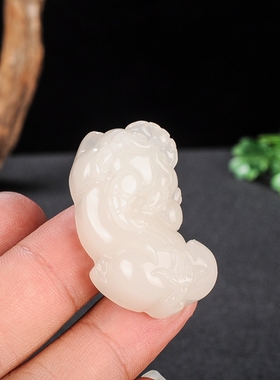 玉石匠和田玉白玉貔貅吊坠皮丘项链招财貔貅玉坠时尚男女款玉挂件