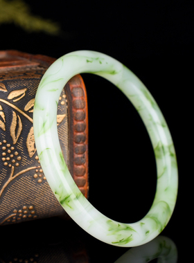 新疆和田玉白绿青花玉镯子女款细圆条金丝玉戈壁玉绿飘花旺夫手镯