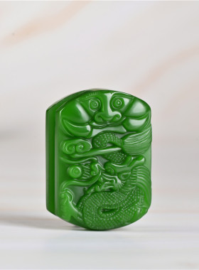 新疆和田碧玉生肖龙皮带扣藏龙卧虎腰带扣男款菠菜绿龙行天下腰佩