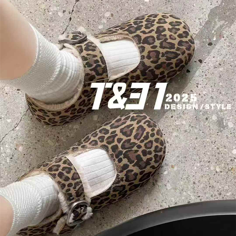 T31女鞋2025冬季新款皮毛一体玛丽珍鞋超软糯加绒保暖雪地棉豹纹