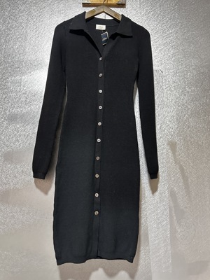 国现Wilfred黑色针织连衣裙女中长款气质显瘦毛衣裙秋冬新款毛衣