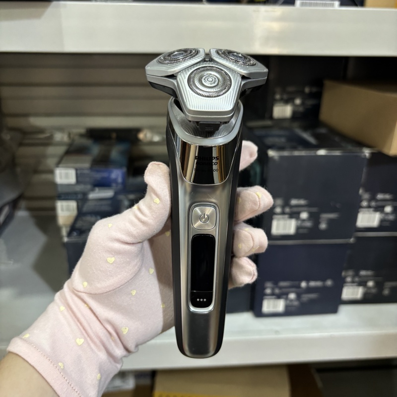 飞利浦9系 S9000 S9985 高智能快充纳米精钢双层刀水洗电动剃须刀