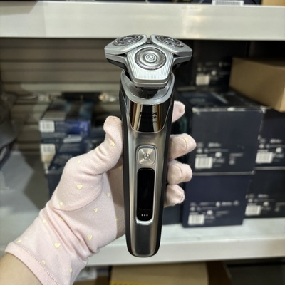 飞利浦9系 S9000 S9985 高智能快充纳米精钢双层刀水洗电动剃须刀