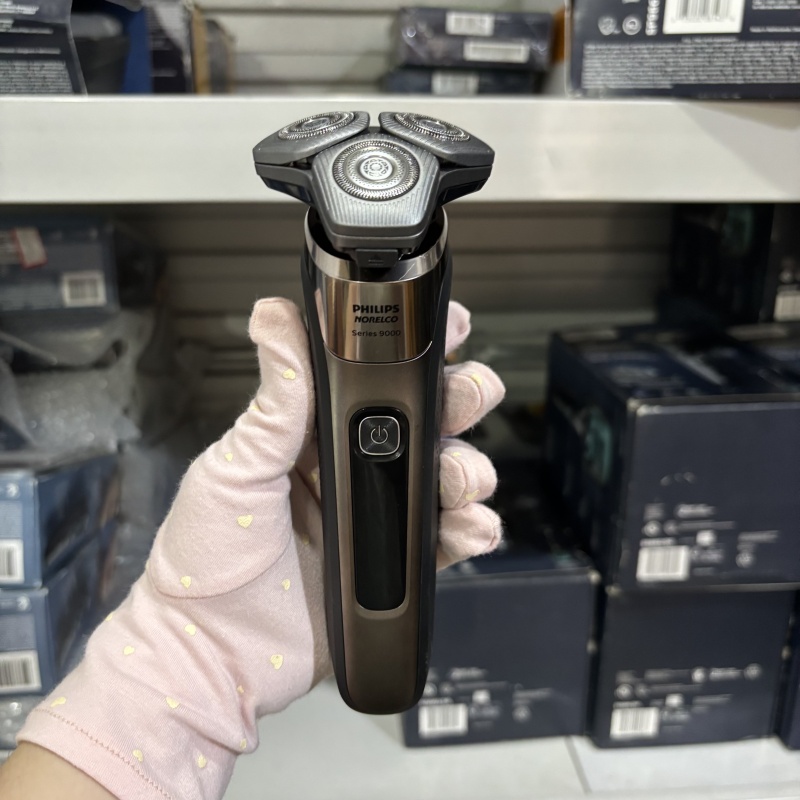 飞利浦剃须刀S9000系列S9502荷兰原产电动剃须刀 刮胡刀蓝牙版