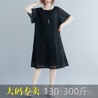 300斤特大码连衣裙女夏胖MM240宽松遮肚显瘦蕾丝雪纺黑色a字裙200