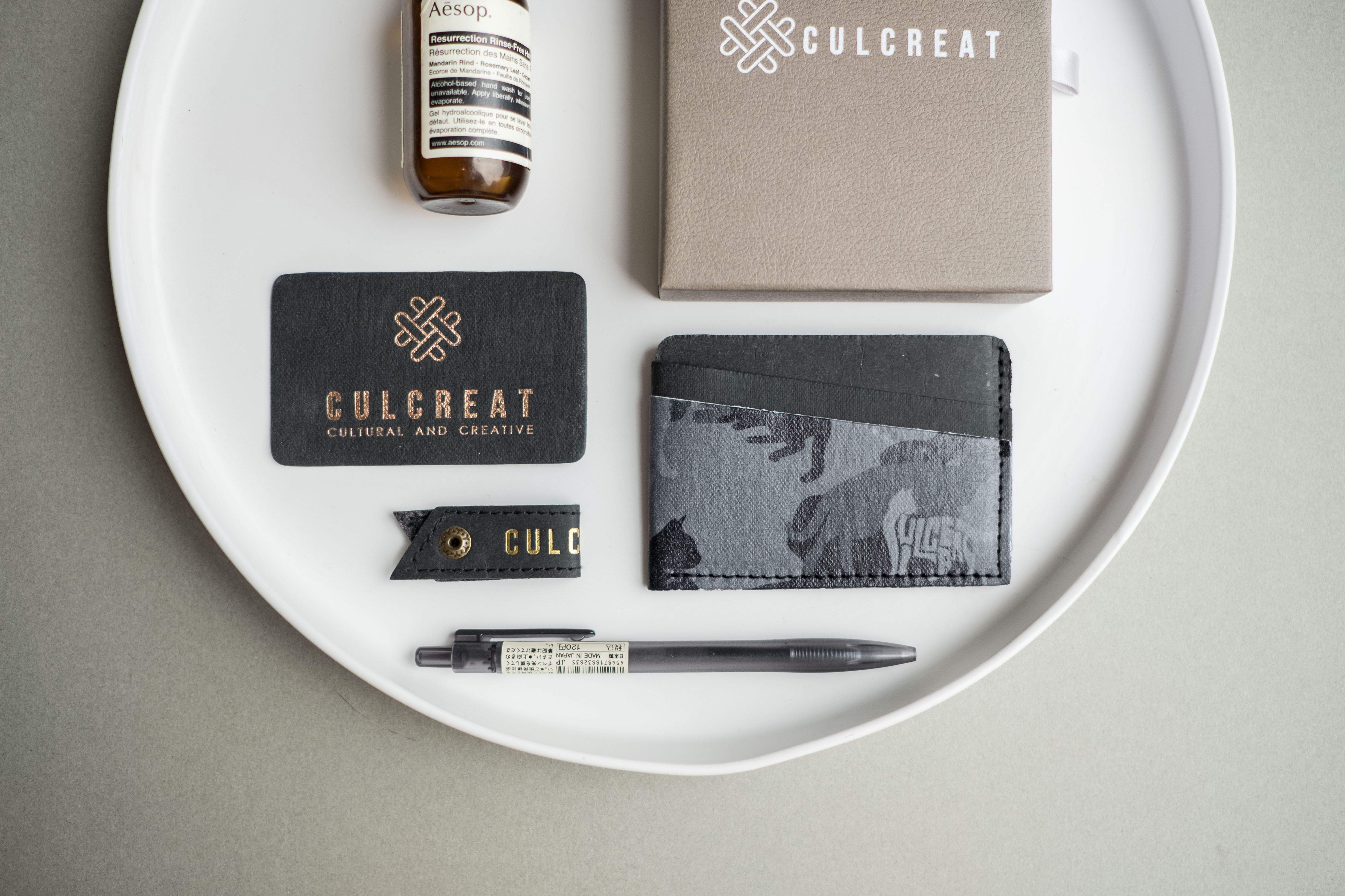 CulCreat原创可水洗牛皮纸防水简约黑白迷彩猫咪多卡位卡夹卡包|ruв категории Сумки, карты пакет - от Buy2taobao.com для оказания профессиональной услуги покупки агента Taobao