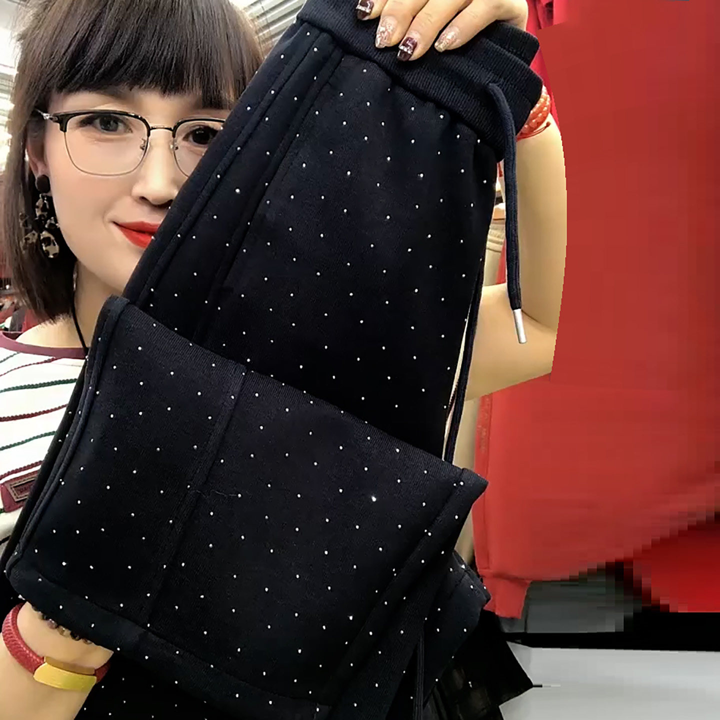 黑色高腰烫钻弯刀裤女2026春季新款胖妹妹洋气显瘦时尚阔腿裤潮,女装/女士精品,大码裤装,淘宝优惠券,粉丝福利购,淘宝优惠卷