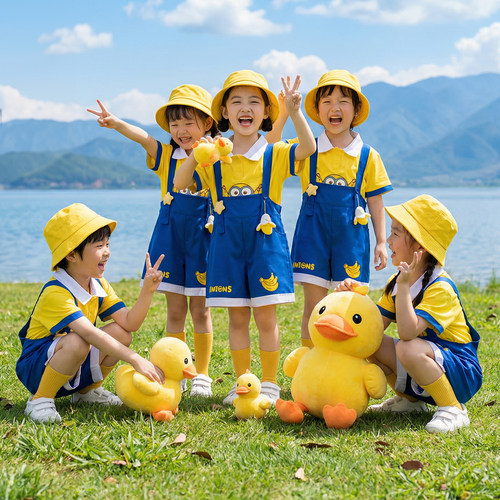小黄人六一幼儿园演出背带裤套装