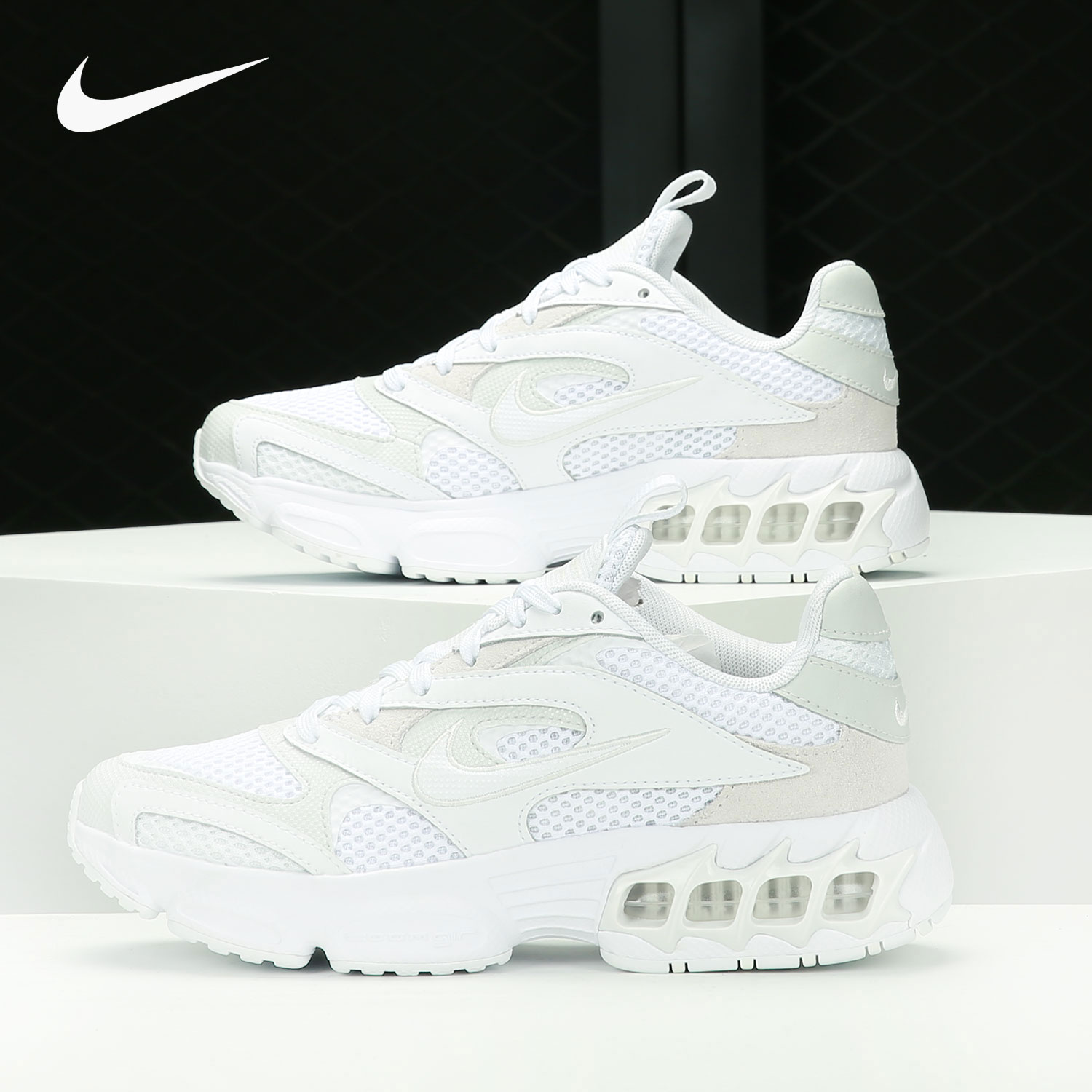 Nike/耐克正品 当季新款女子休闲老爹鞋低帮运动鞋CW3876-002