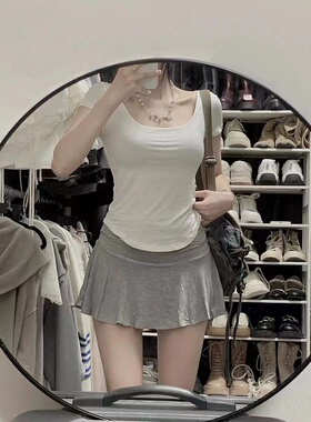 夏季小个子茶系穿搭白色短袖t恤半身裙修身显瘦纯欲辣妹两件套装