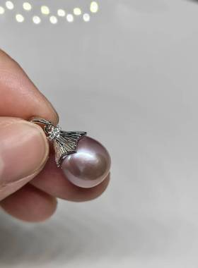 紫茄子 天然淡水珍珠纯银吊坠可爱蔬菜节日礼送纯银链背小点瑕礼