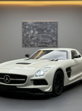 1:24奔驰SLS合金跑车模型超级赛车AMG大奔声光回力男孩玩具摆件