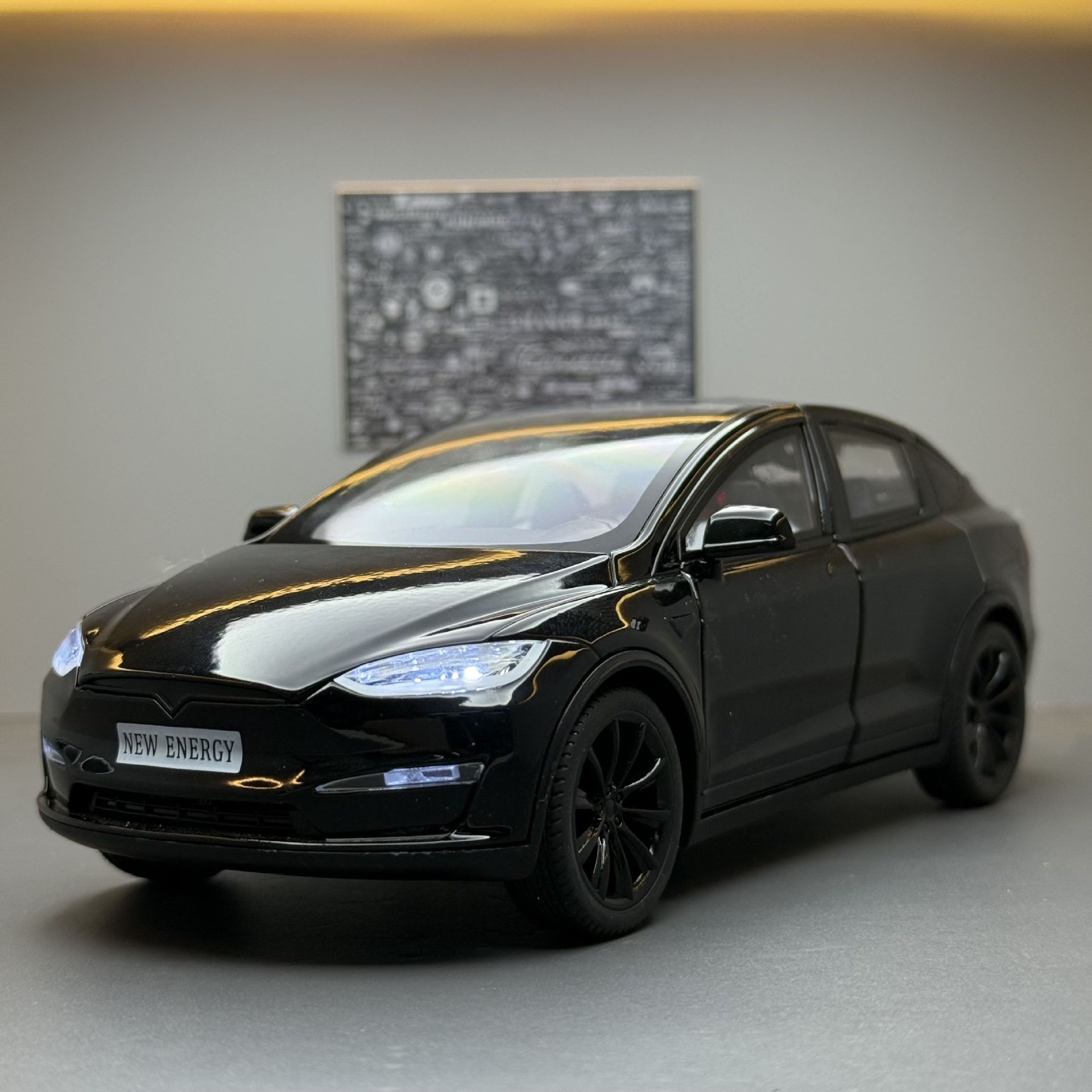 1比18奥迪A6L合金模型摆件礼物