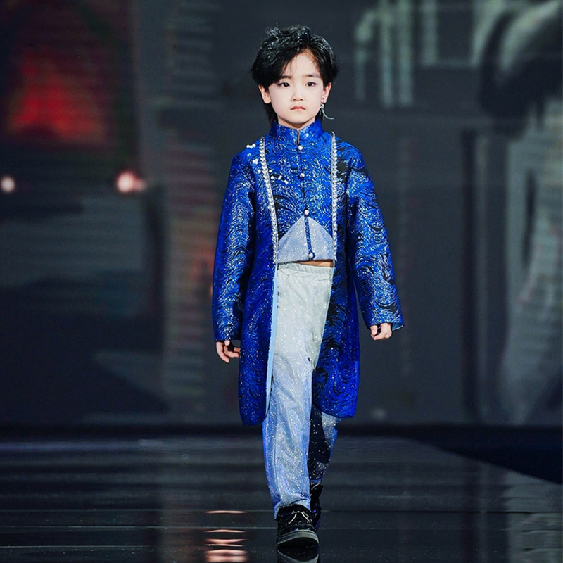 男童礼服套装2025新款模特走秀儿童西装潮服主持人舞台钢琴演出服