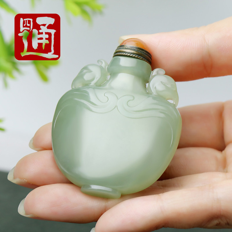 甄选老料晴水绿色开口盛放鼻烟