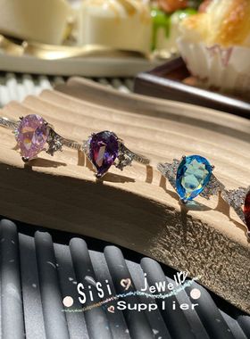 Sisi石榴红小碎钻宝石戒指 设计镀18K金 公主粉锆石几何水滴戒指