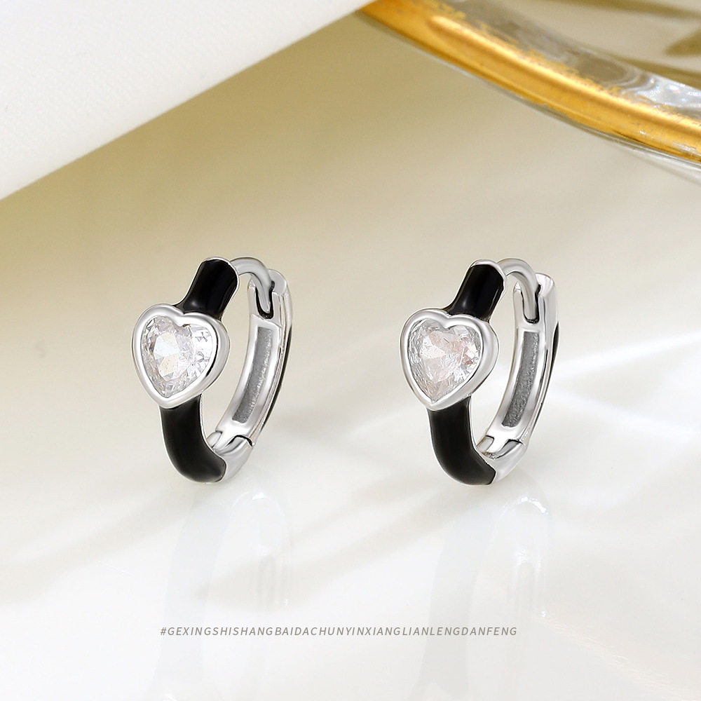 小众气质饰品 s925纯银爱心耳环 韩系高级感黑色心形锆石耳圈耳钉