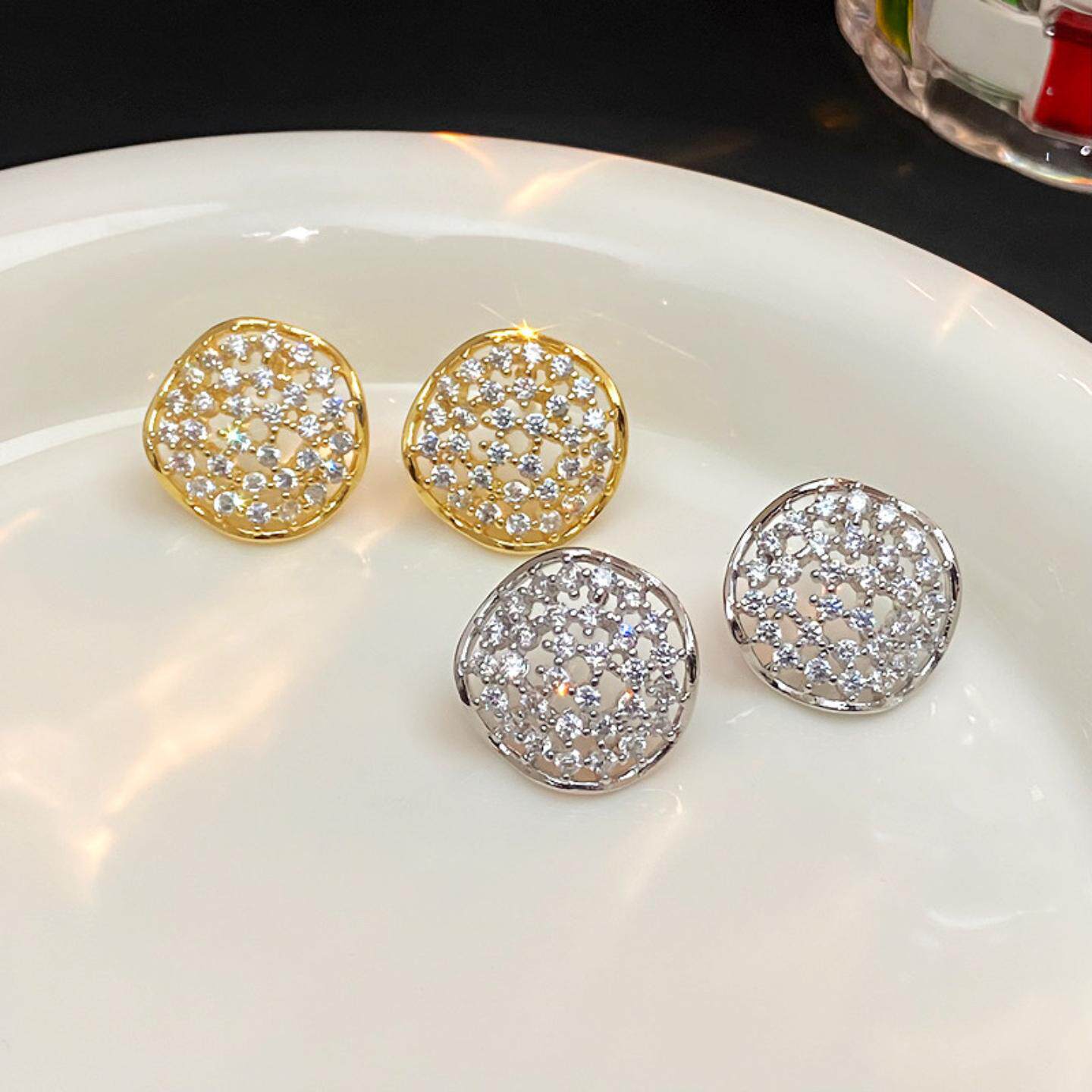 真金电镀法式镂空耳钉铜镶锆石复古气质耳环女高级感百搭耳饰