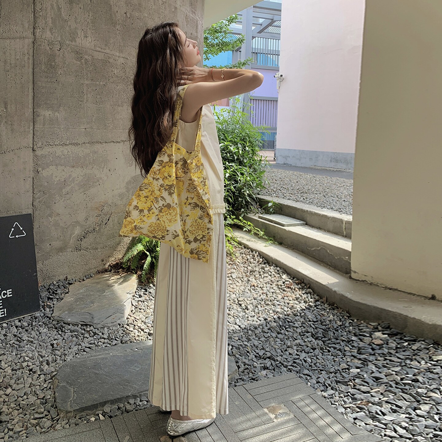 小清新少女无袖背心女夏季2025新款圆领宽松遮肚条纹阔腿裤两件套,女装套装/套裙,浙宝157（原165A）