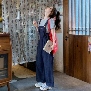 学院风气质减龄牛仔背带裤套装女2025夏季新款复古条纹T恤两件套图片