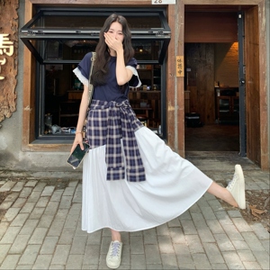小众不撞款连衣裙女夏季2025新款设计感别致独特绝美格纹拼接长裙图片