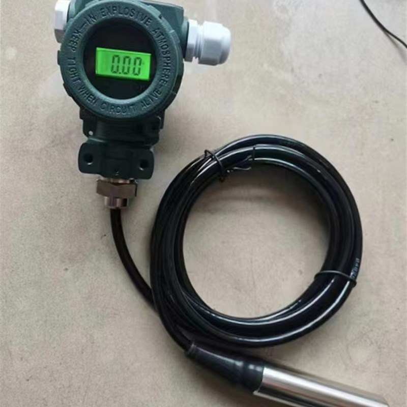 新款投入式液位变送器水位传感器静压式扩散硅液位计4-20mA远传输