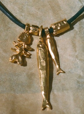 英国george melis独立站简约项链多类型小鱼吊坠彩色幸运绳链