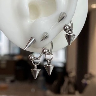 钛钢耳饰 小恶魔尖锥吊坠耳钉马蹄环耳骨钉个性嘻哈暗黑小众耳轮
