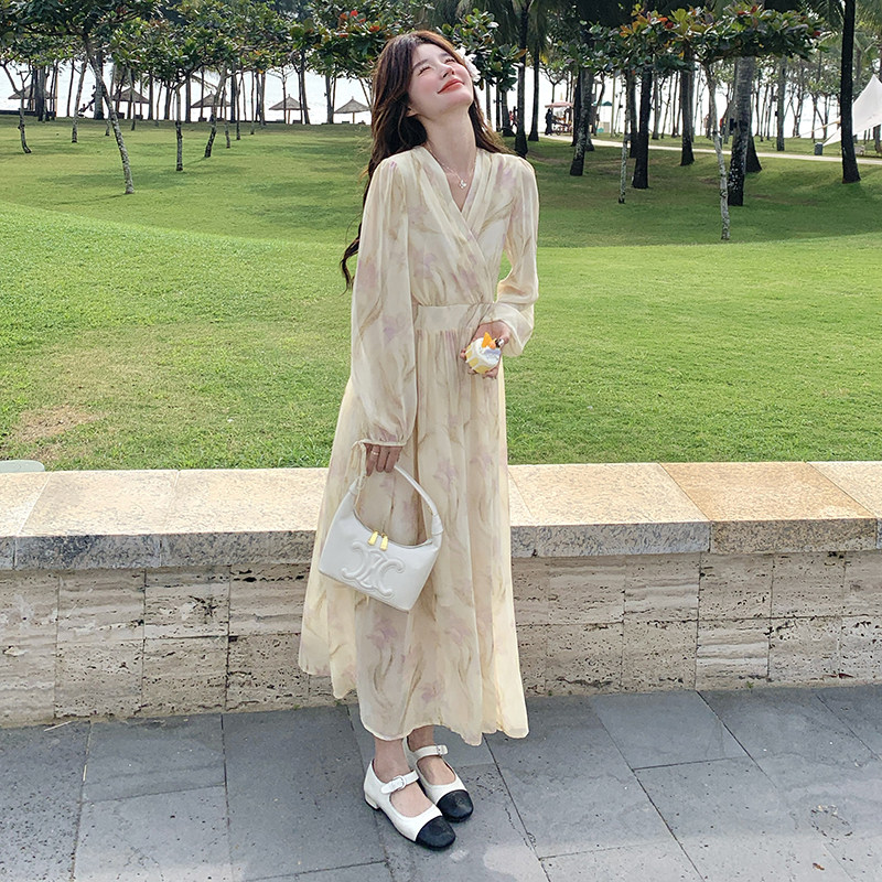 法式超仙浅黄色碎花连衣裙女夏2025新款独特漂亮绝美温柔气质长裙,女装连衣裙,丽人依阁