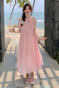 现货2412kp135k198连衣裙夏新款挂脖长裙子海边慵懒度假风连衣裙图片
