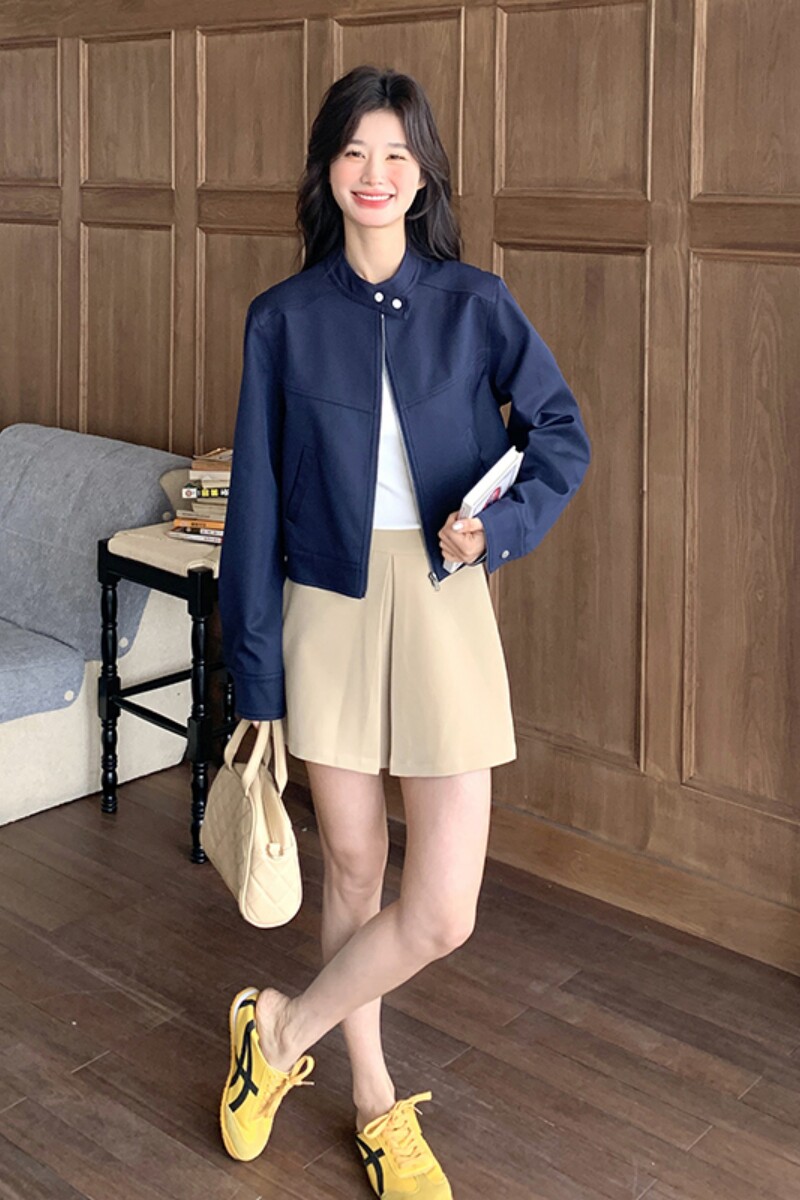 甜酷风休闲短外套外套女春秋2025新款小个子藏青色上衣别致超好看,女装短外套,丽人依阁