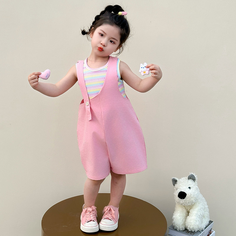 女童夏季可爱彩虹条纹背带裤套装图片