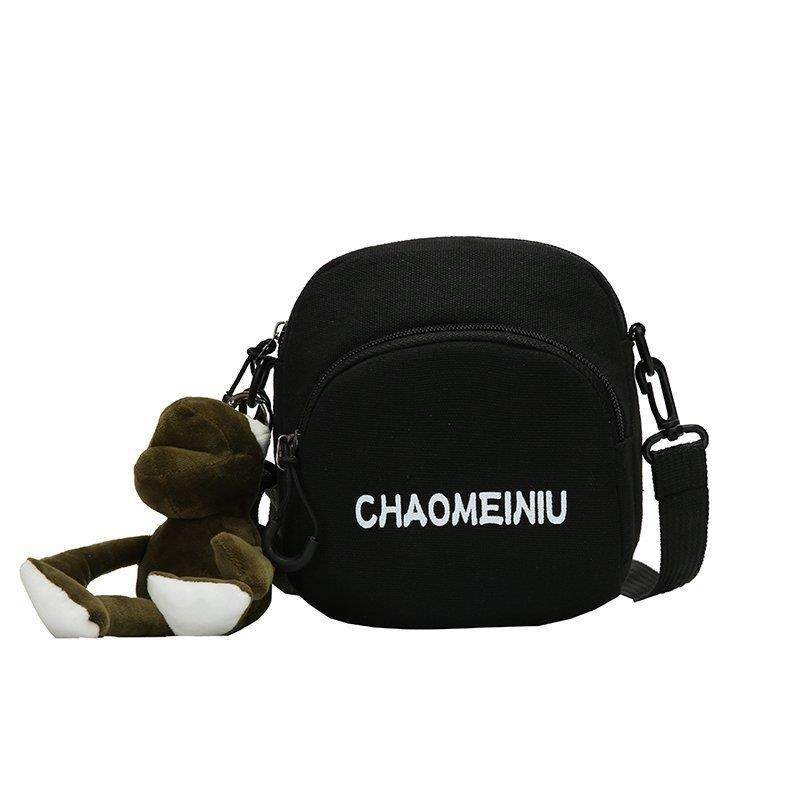 2024春季款字母帆布小包清新甜美少女单肩斜挎包学生时尚小圆包