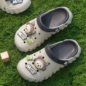 明芽新款洞洞鞋男大童软底夏季外穿包头男孩防滑沙滩鞋踩屎感拖鞋