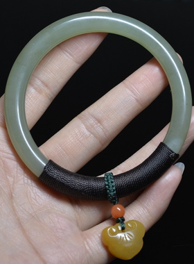 内径细条平安锁和田玉手镯