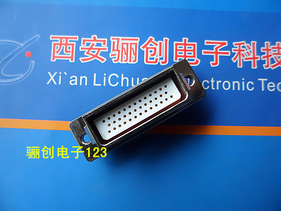 J14T-38ZKB 矩形连接器 J14T-38Z 38芯插座装孔 接插件 咨询店家